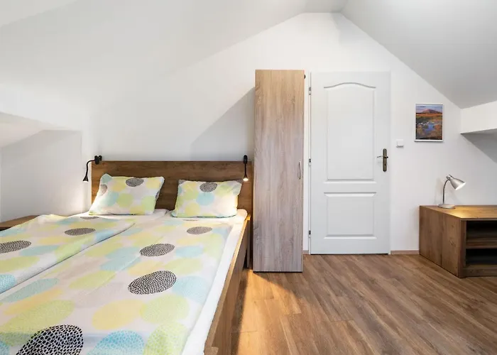 Nook By Interhome Daire Harrachov